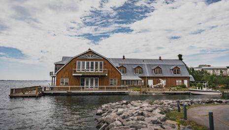 Что можно строить на берегу и на воде: мостки, причалы, берегоукрепление